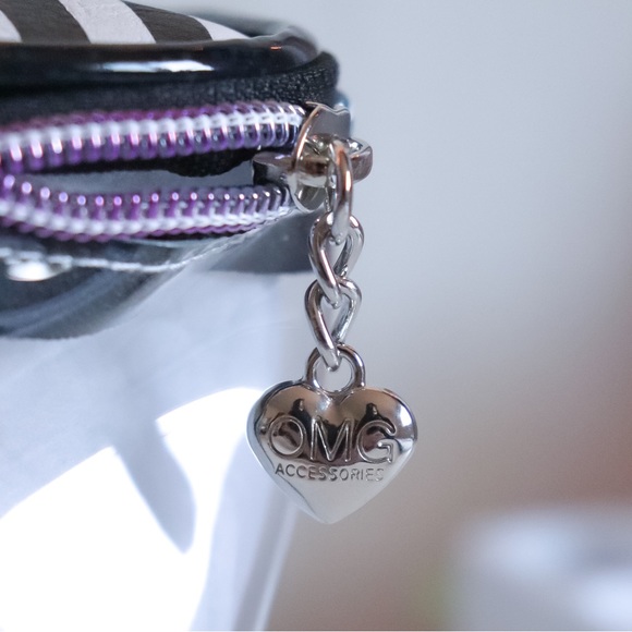 OMG Accessories Travel Clear Glam Makeup Bag - Picture 6 of 7